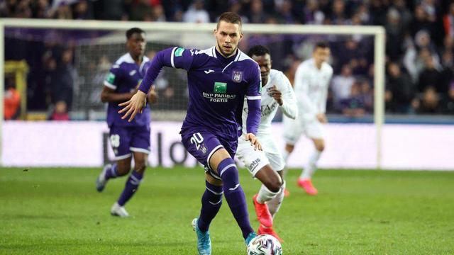 通过法律诉 通过法律诉