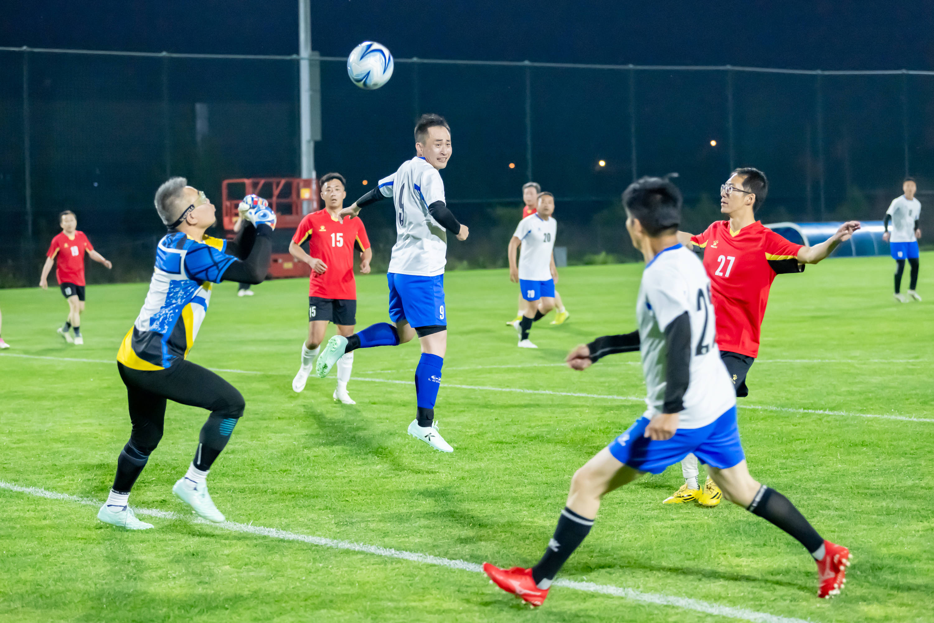 他在拉斯帕 他在拉斯帕