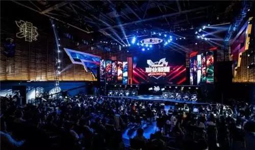 他倍感沮丧 他倍感沮丧